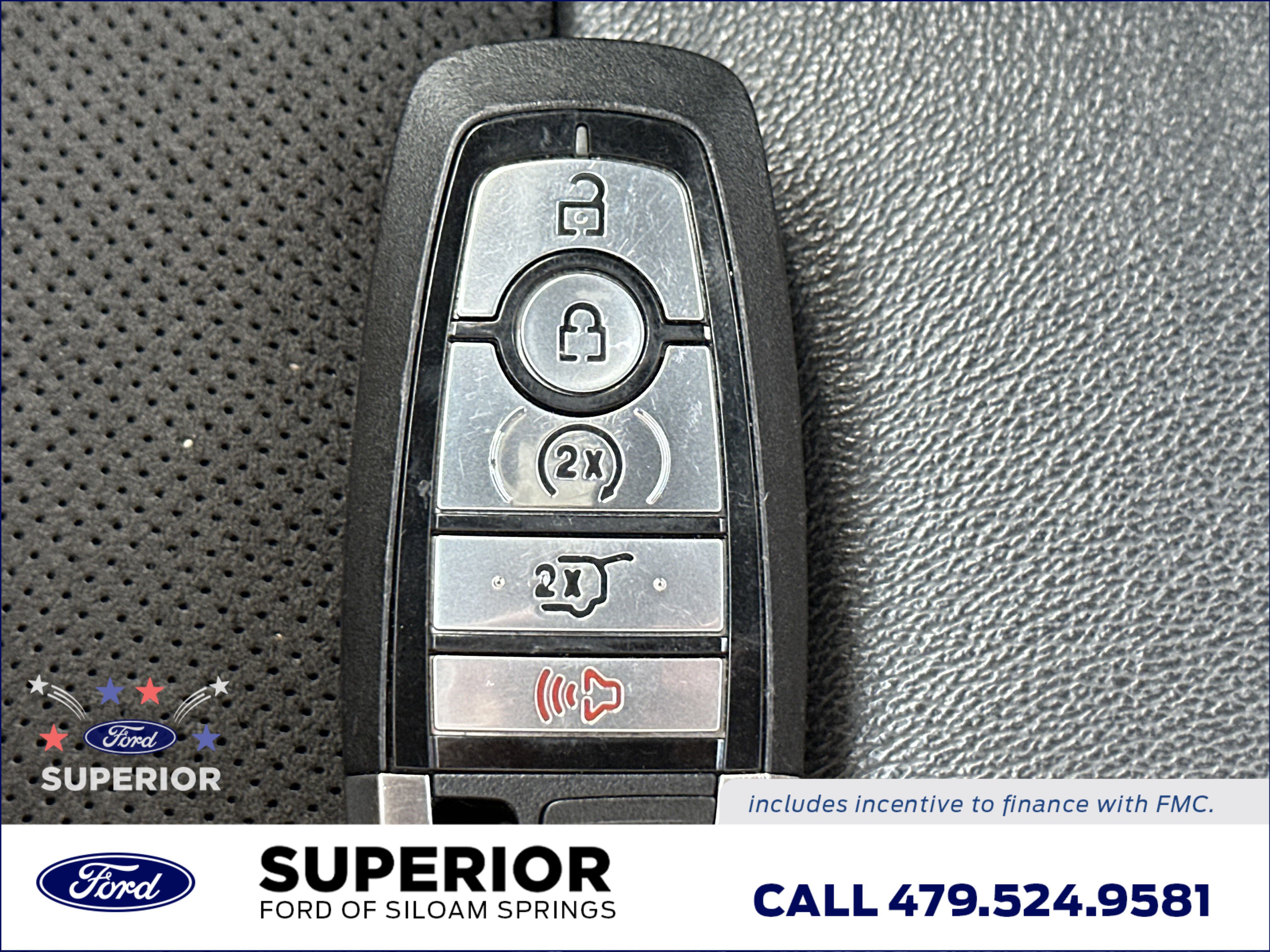 2024 Ford Edge ST photo 7