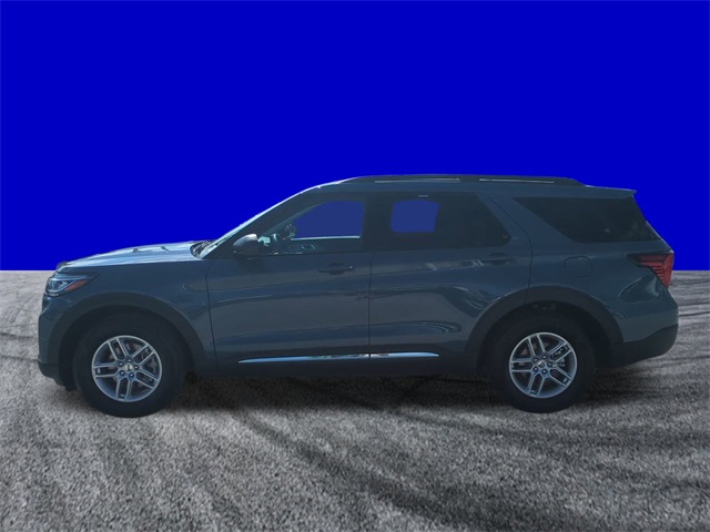 2025 Ford Explorer photo 5
