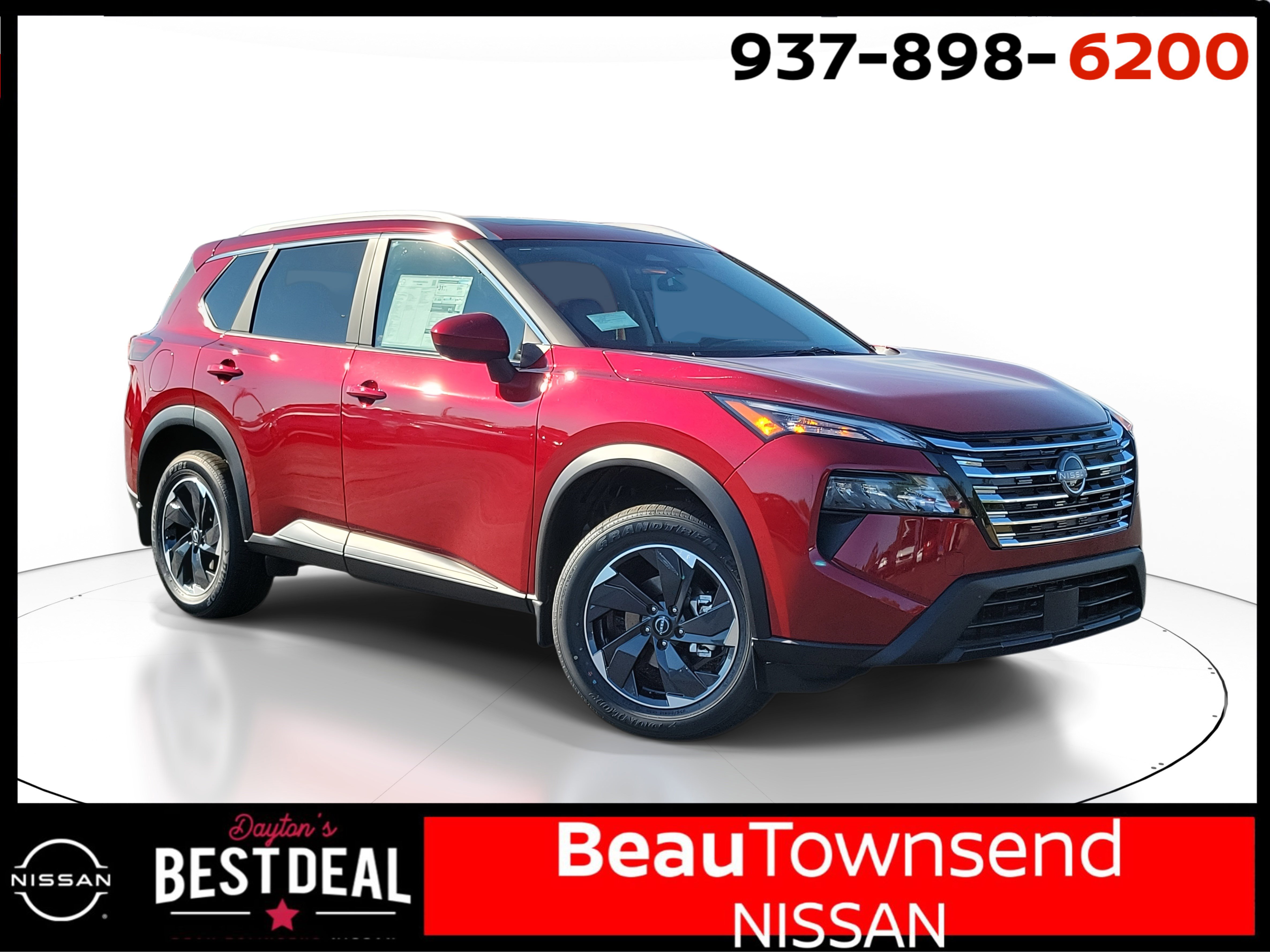 2026 Nissan Rogue SV's photo