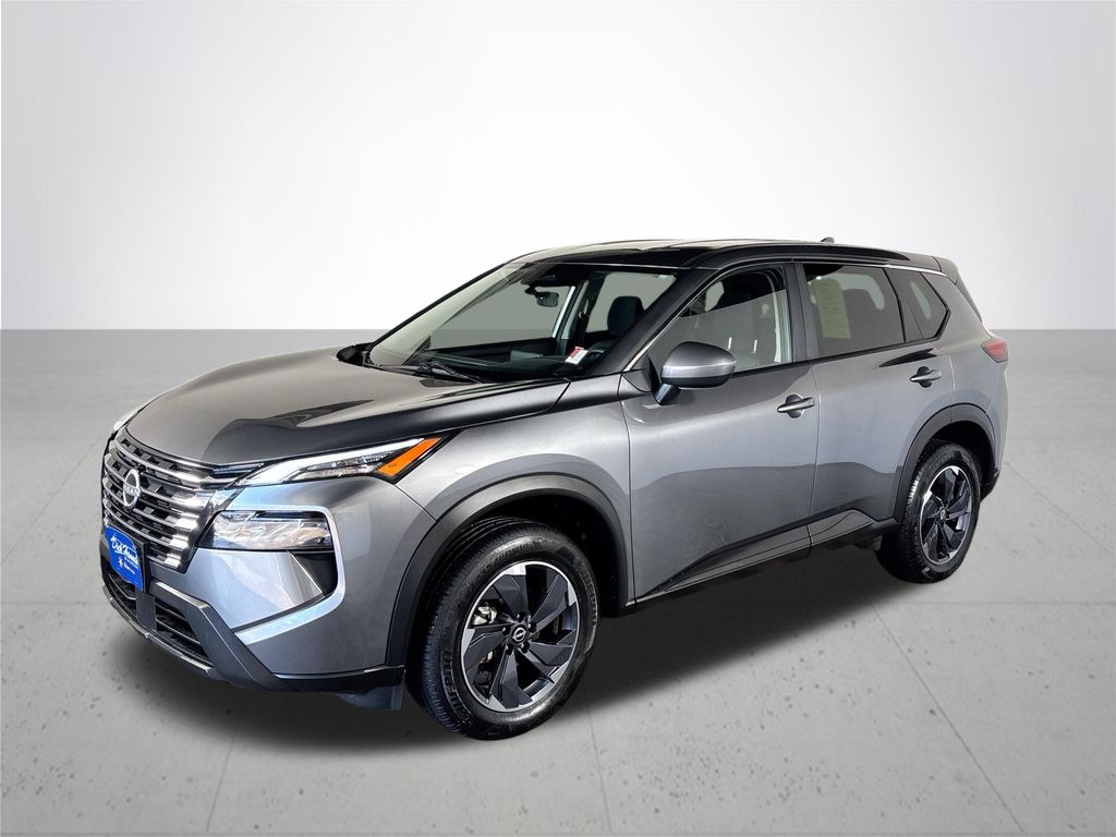 2024 Nissan Rogue SV photo 2