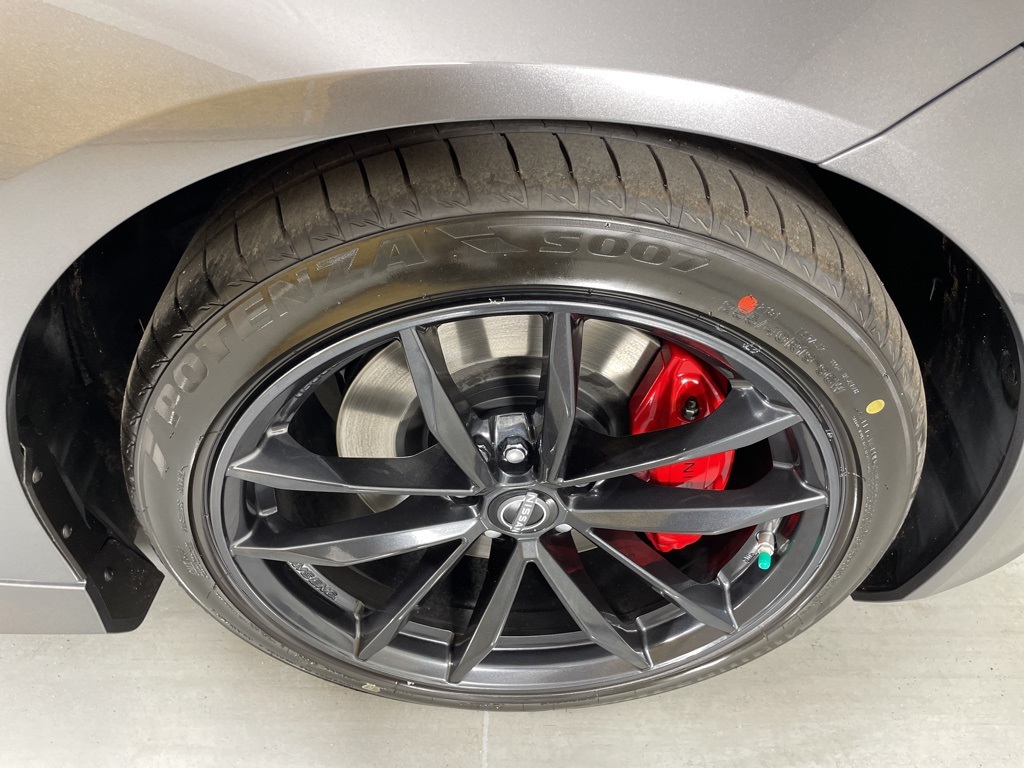 2025 Nissan Z Performance photo 11