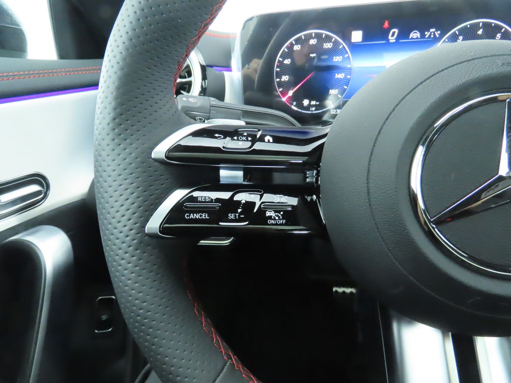 2025 Mercedes Benz CLA 250 photo 11