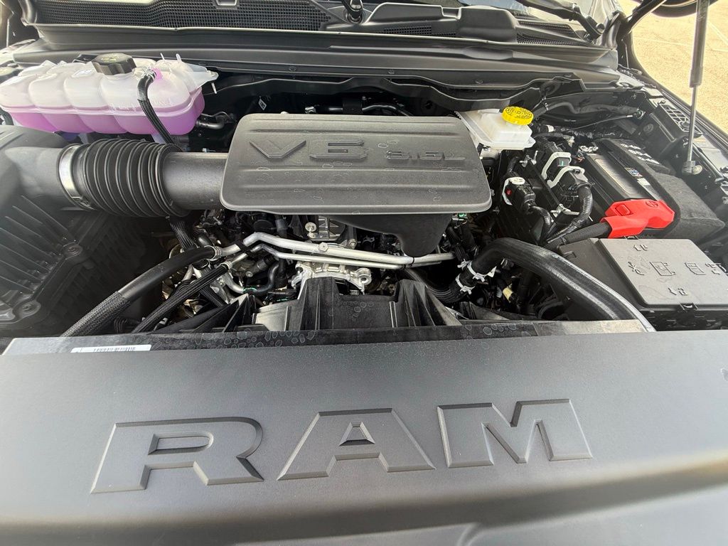 2025 Ram 1500 Tradesman photo 26