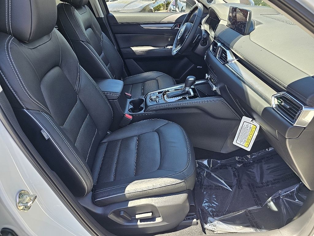2025 Mazda CX-5 2.5 Premium Plus photo 2