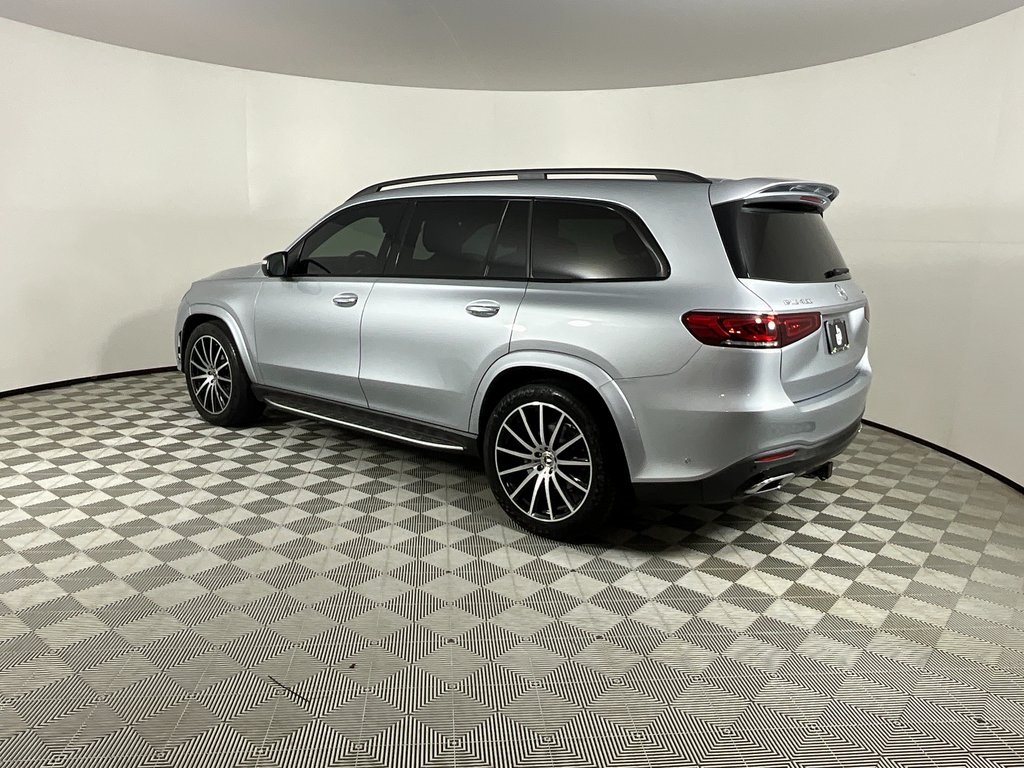 2023 Mercedes Benz GLS 450 4MATIC photo 3