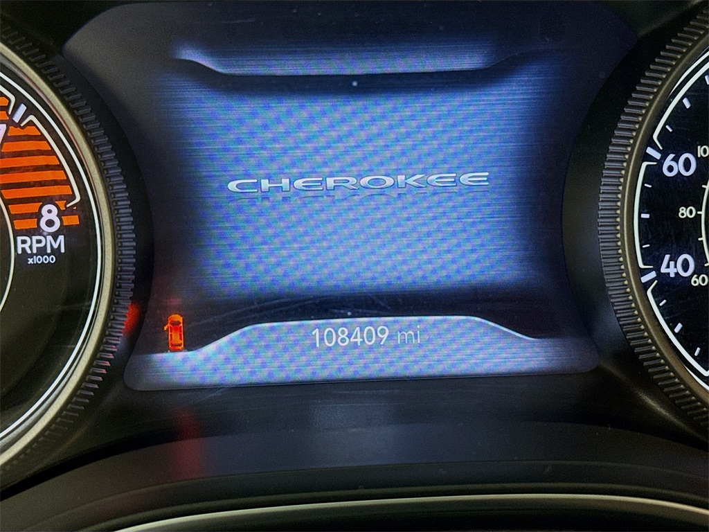 2019 Jeep Cherokee Overland photo 13