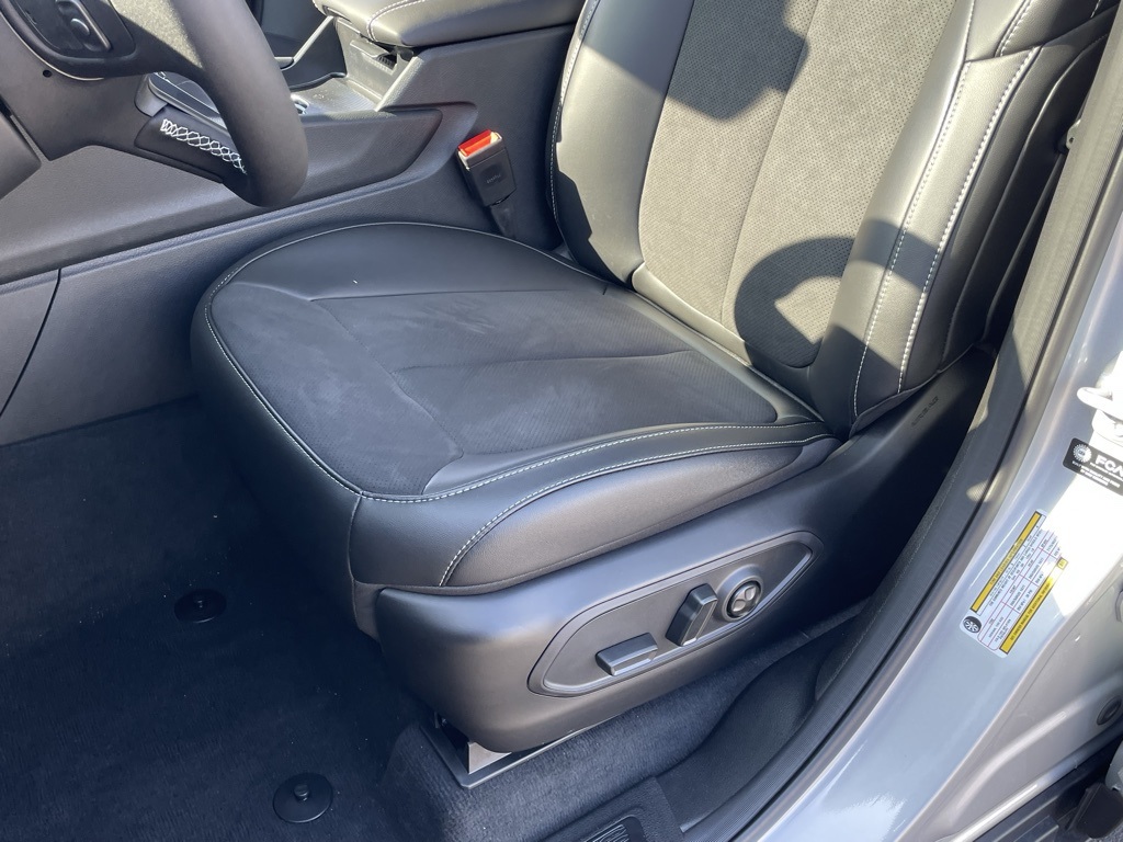 2025 Jeep Grand Cherokee Altitude X photo 17