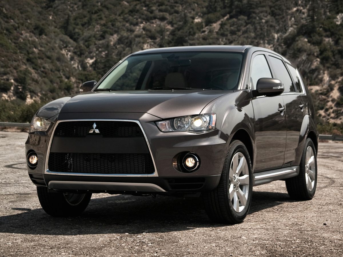 2012 Mitsubishi Outlander ES