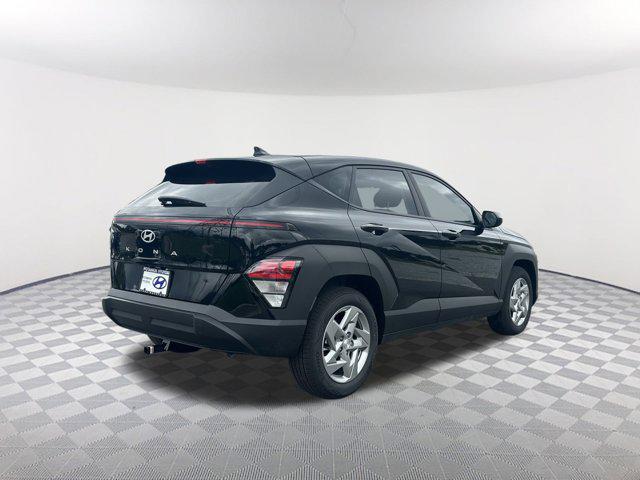 2026 Hyundai Kona SE photo 4