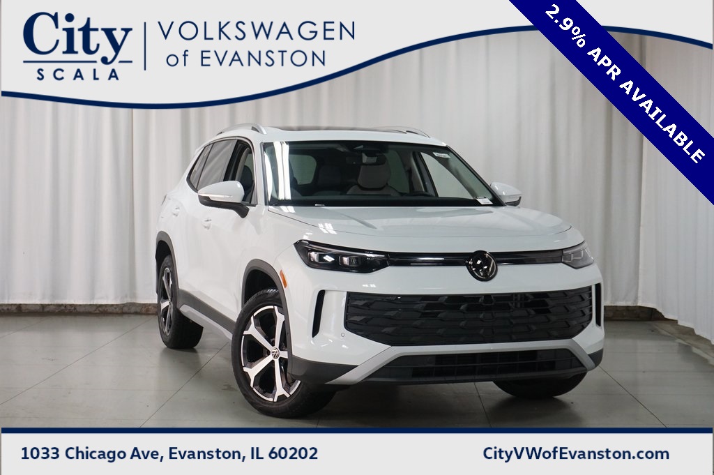 2025 Volkswagen Tiguan SE's photo