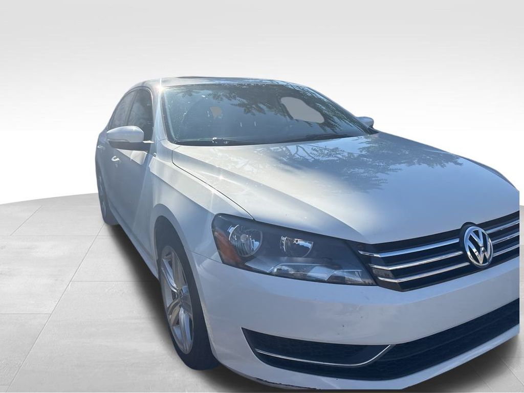 2014 Volkswagen Passat SE photo 5