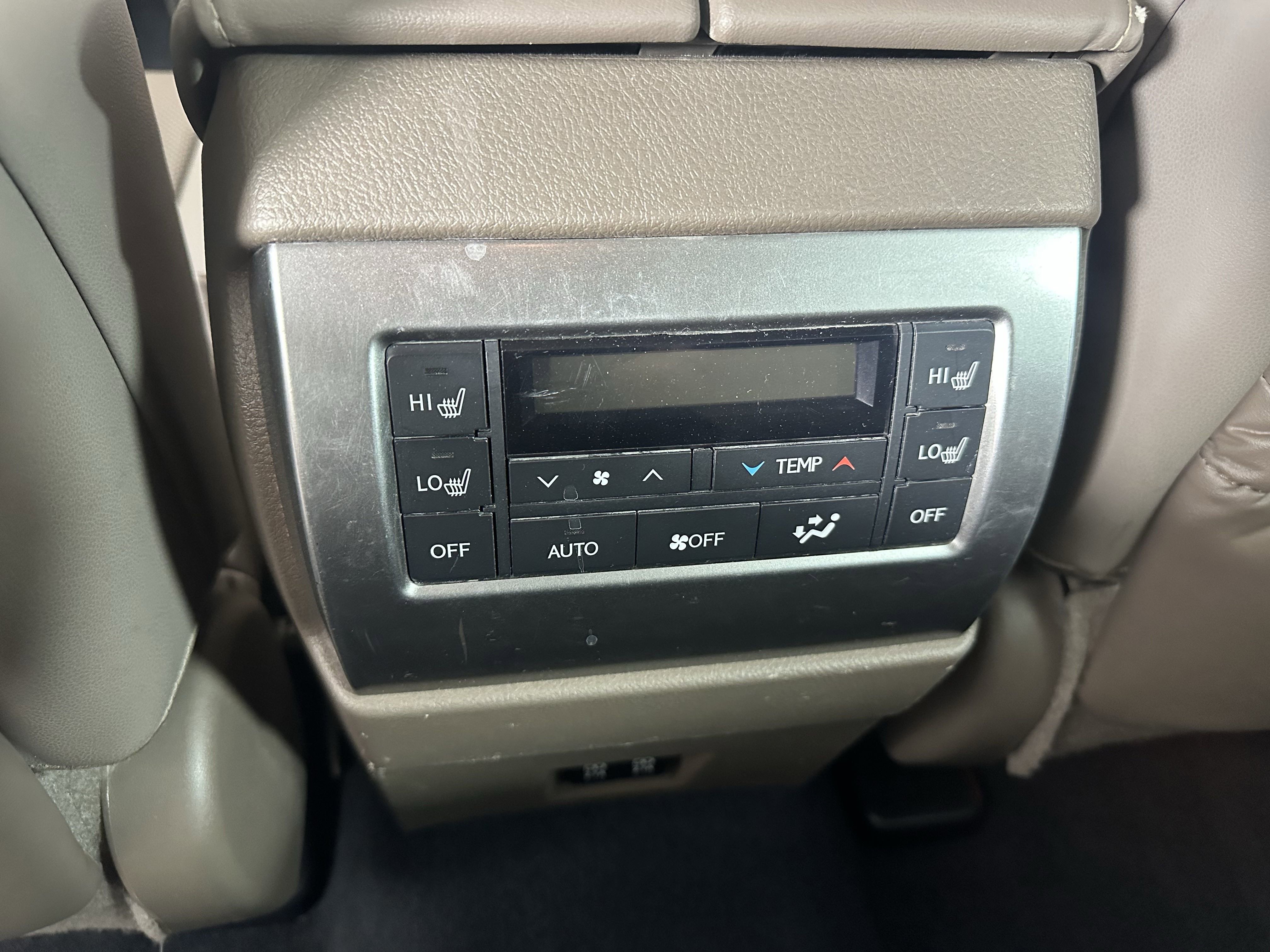 2023 Lexus GX 460 Premium photo 6