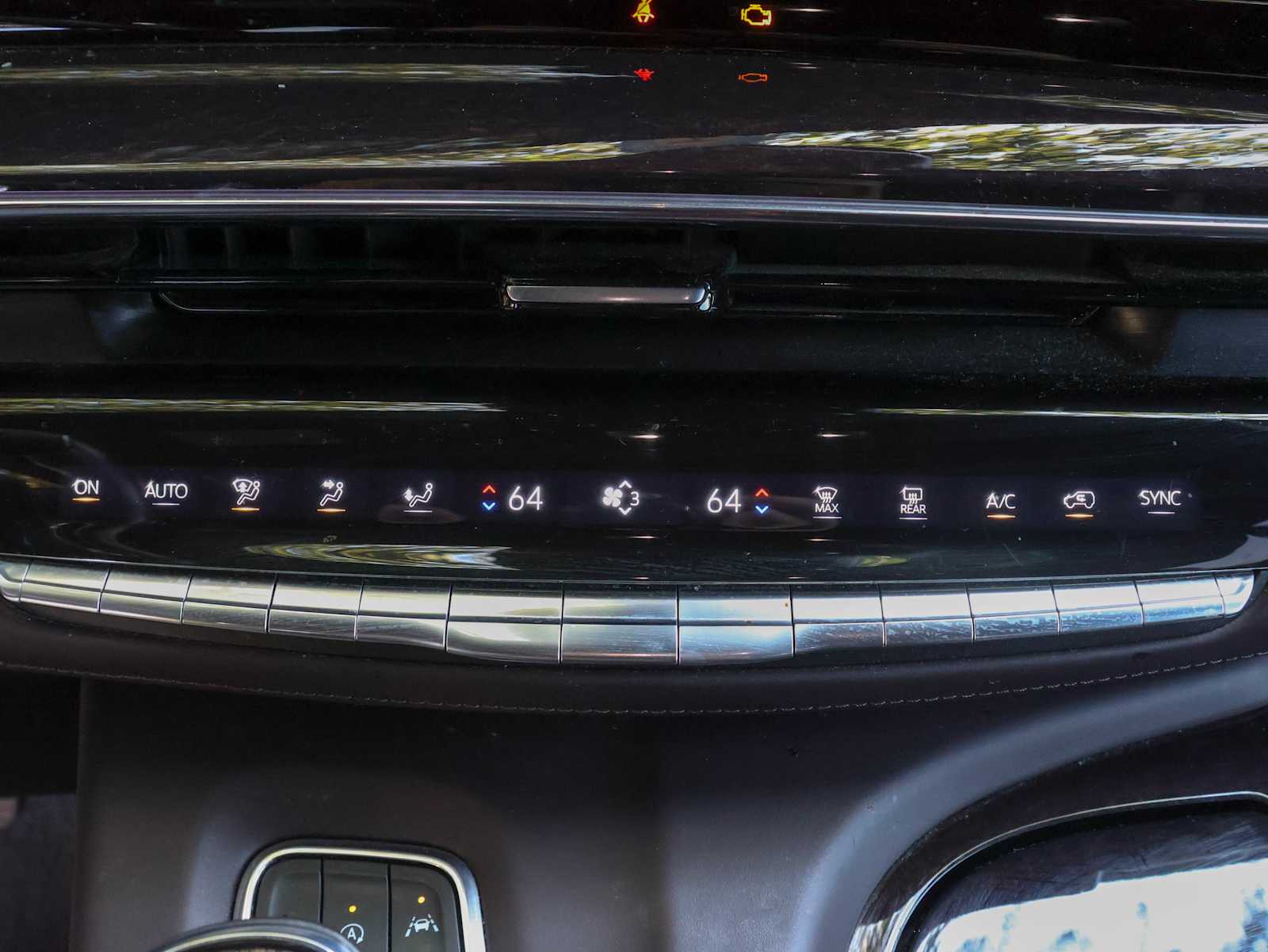 2022 Cadillac Escalade Premium Luxury Platinum photo 13
