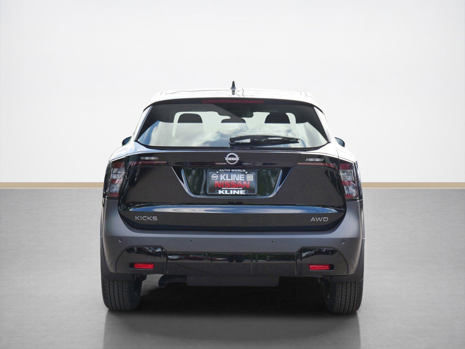 2025 Nissan Kicks SV photo 3