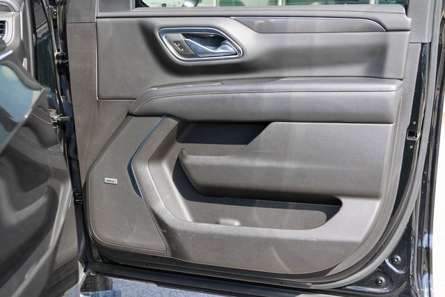 Used 2021 Black GMC AT4 image 22