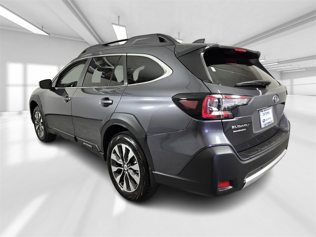 2025 Subaru Outback Limited photo 3
