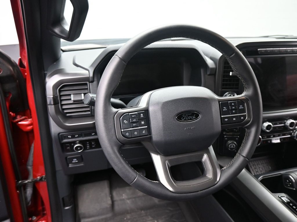 2024 Ford F-150 XLT photo 4