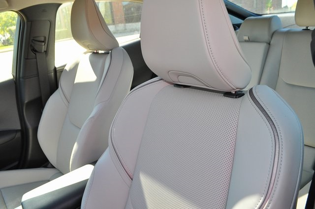 2023 Toyota Prius XLE photo 10