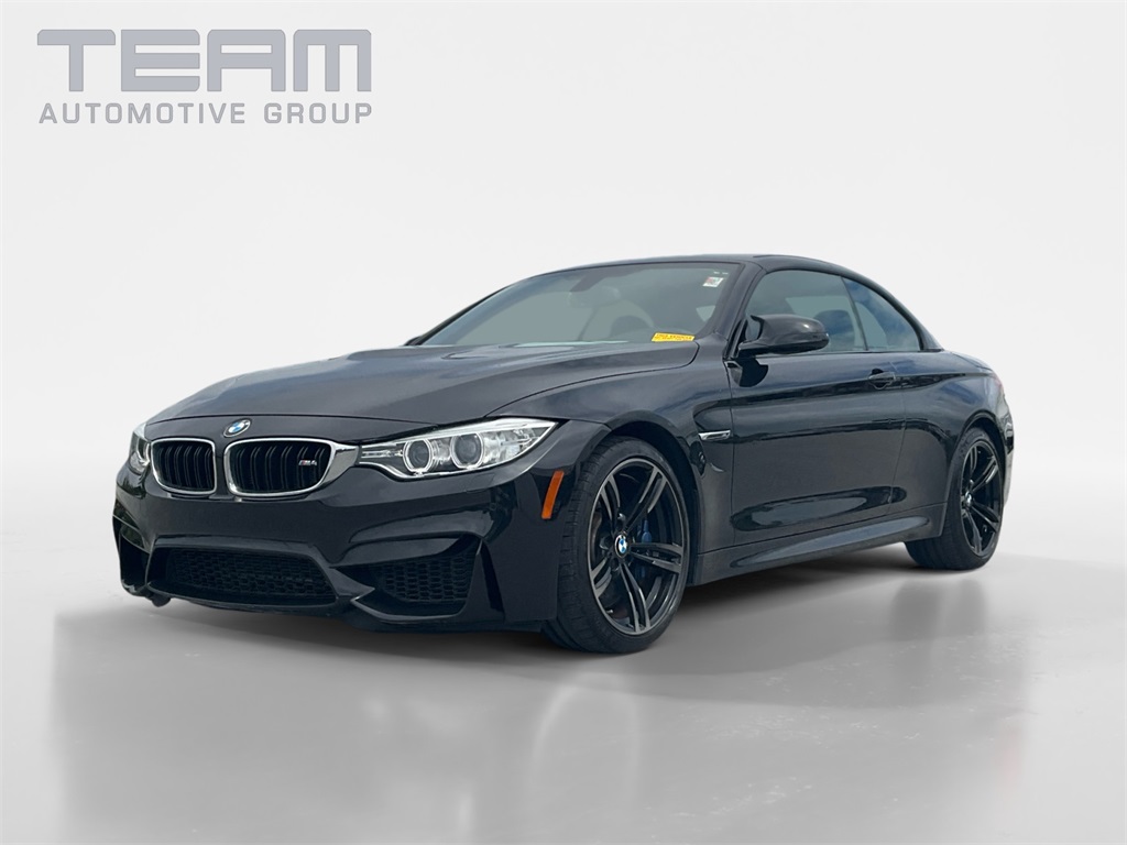 2015 Bmw M4 Convertible photo 3