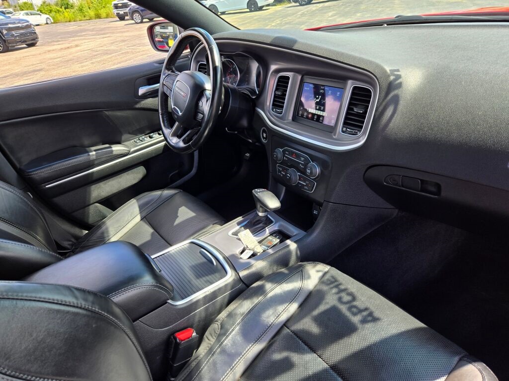 2022 Dodge Charger SXT photo 6