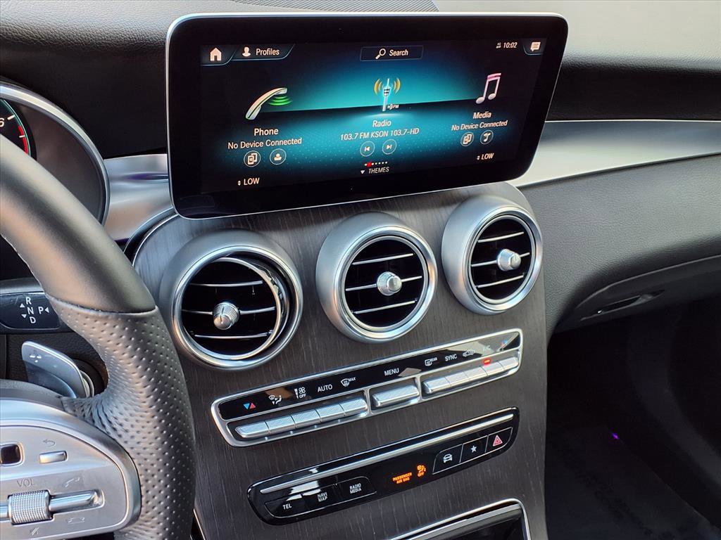 2022 Mercedes Benz GLC 300 photo 3