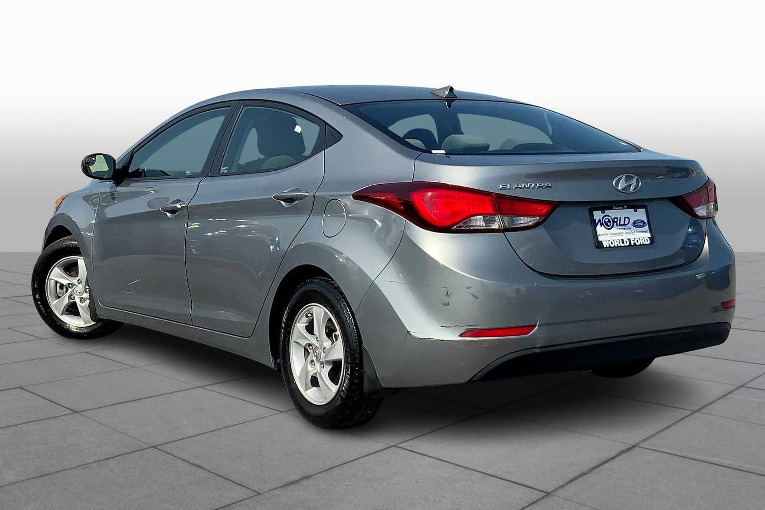 2014 Hyundai Elantra SE photo 10