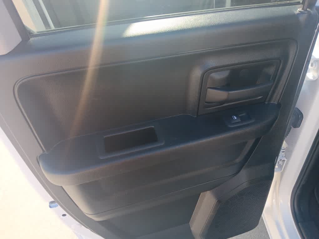 2019 Ram 1500 Classic Tradesman photo 7