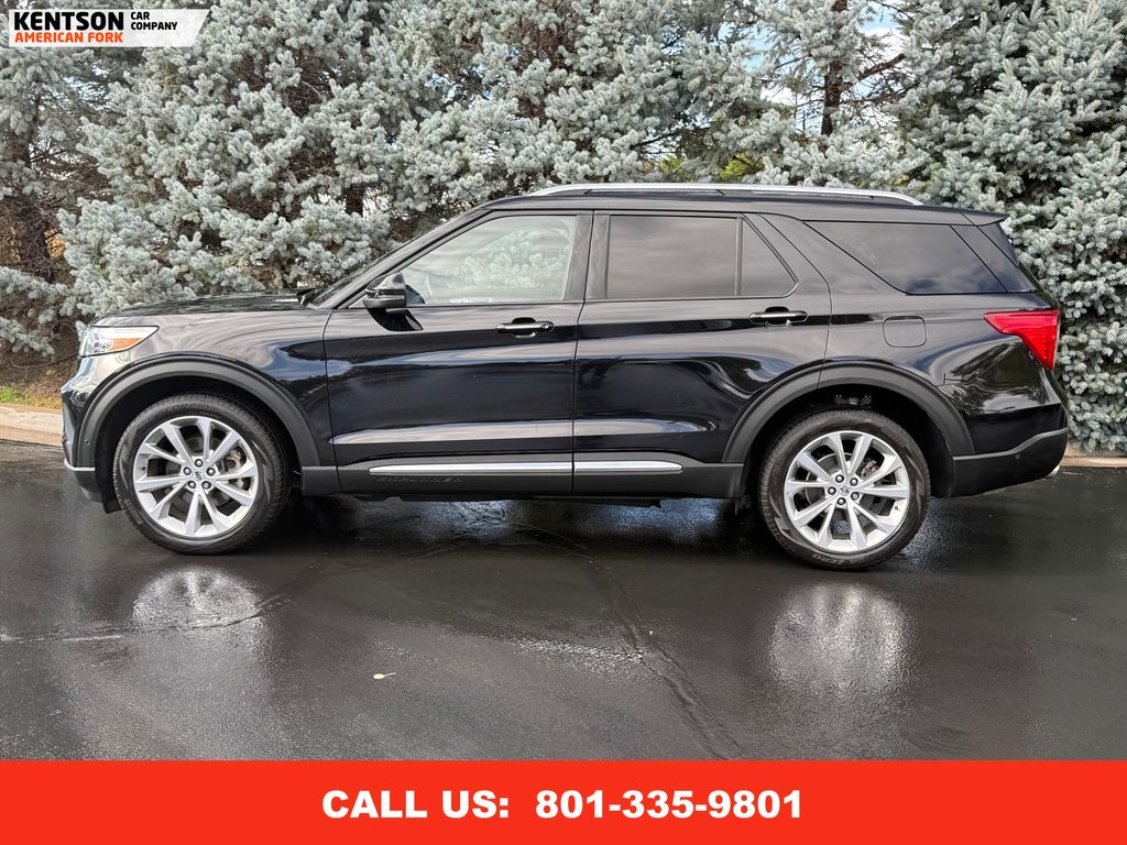 2021 Ford Explorer Platinum photo 4