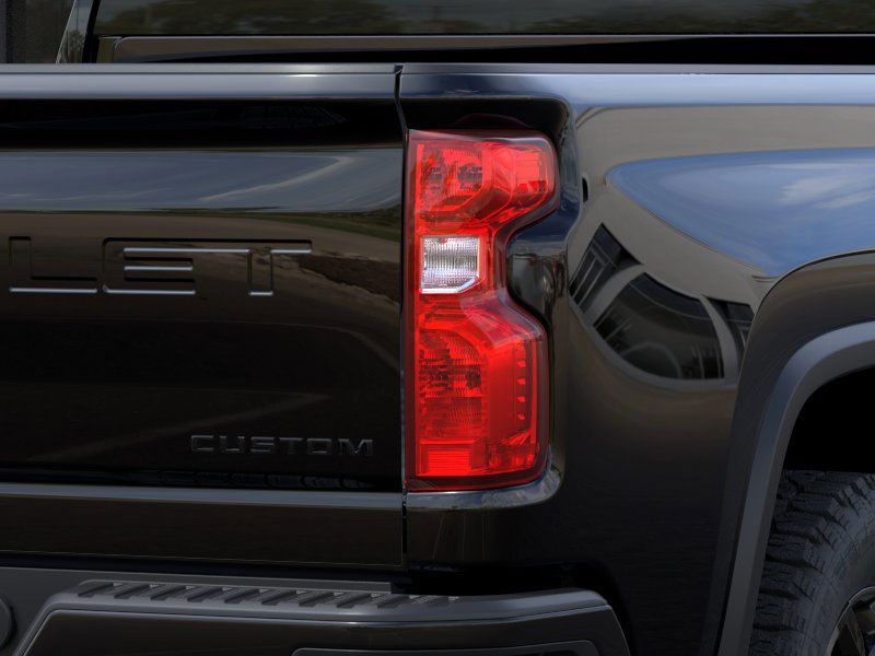 2026 Chevrolet Silverado 2500HD Custom photo 11