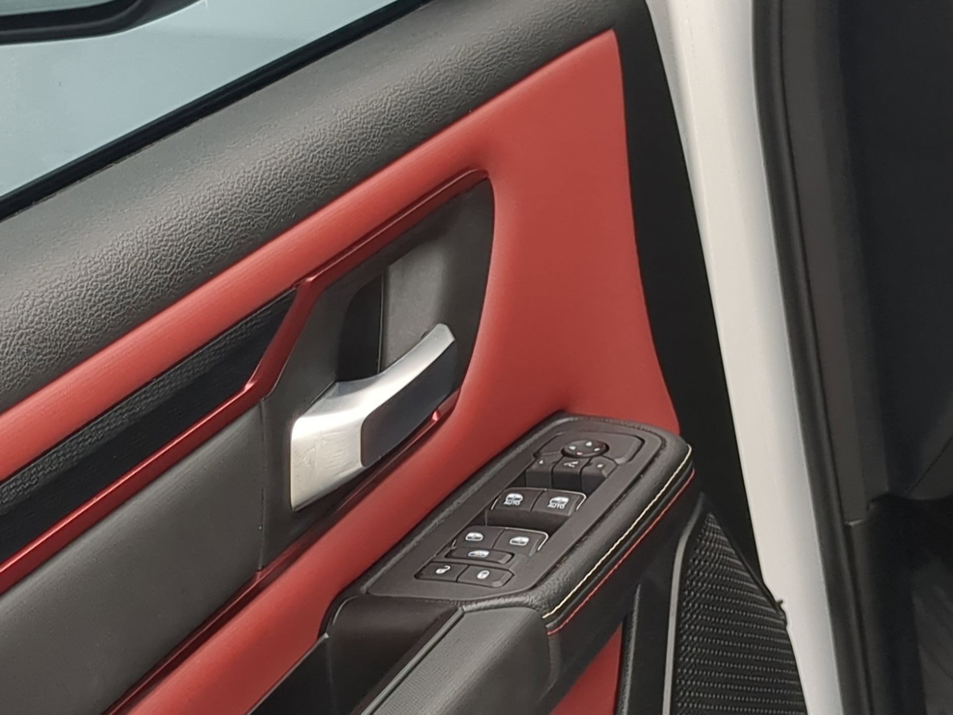 2025 Ram 1500 Rebel photo 11