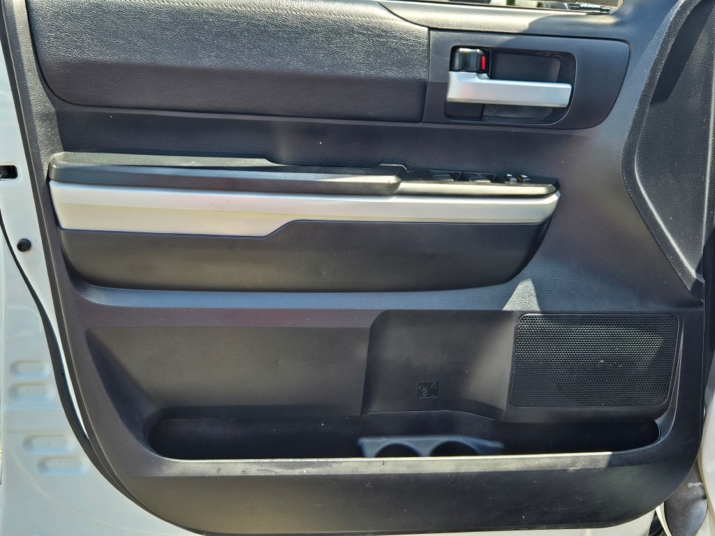 2021 Toyota Tundra CrewMax TRD Pro photo 19
