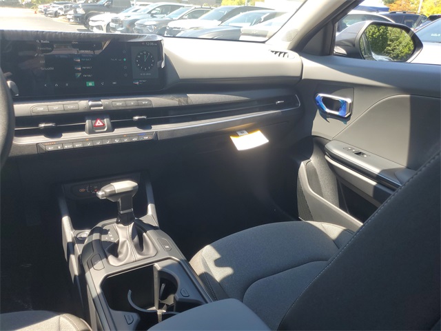 2025 Kia K4 LXS photo 7