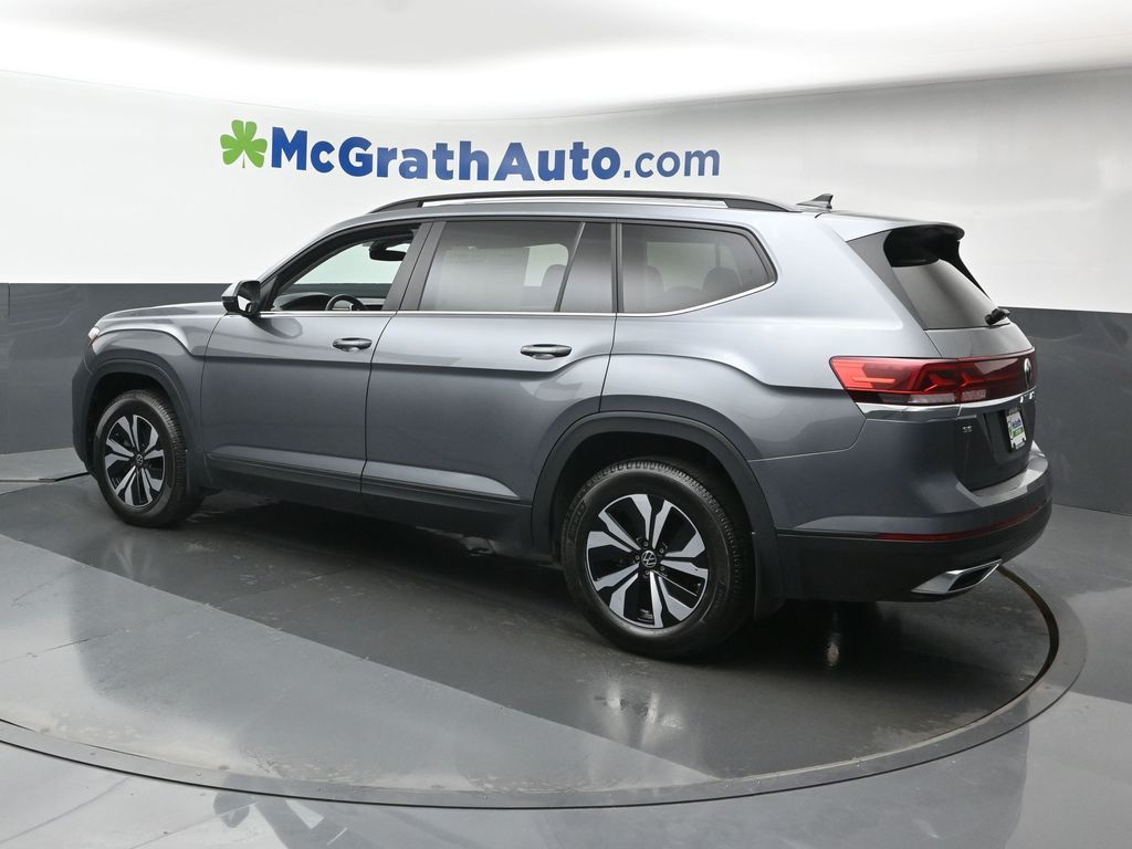 2024 Volkswagen Atlas SE photo 16