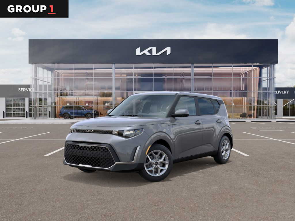 2025 Kia Soul LX's photo