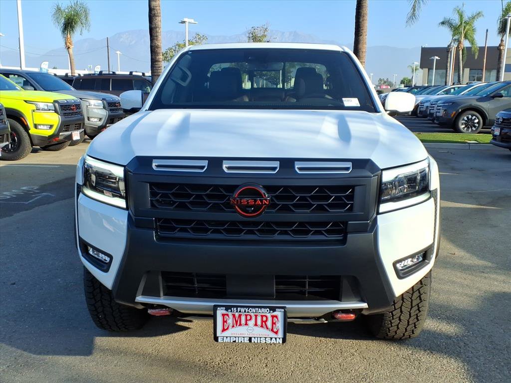 2026 Nissan Frontier Crew Cab PRO-4X photo 2