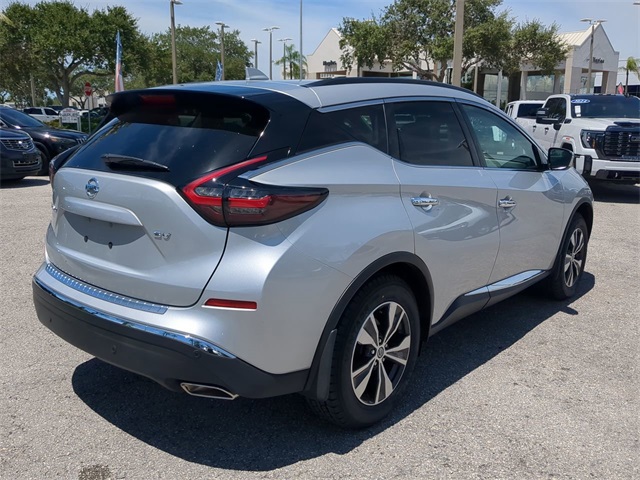 2022 Nissan Murano SV photo 5