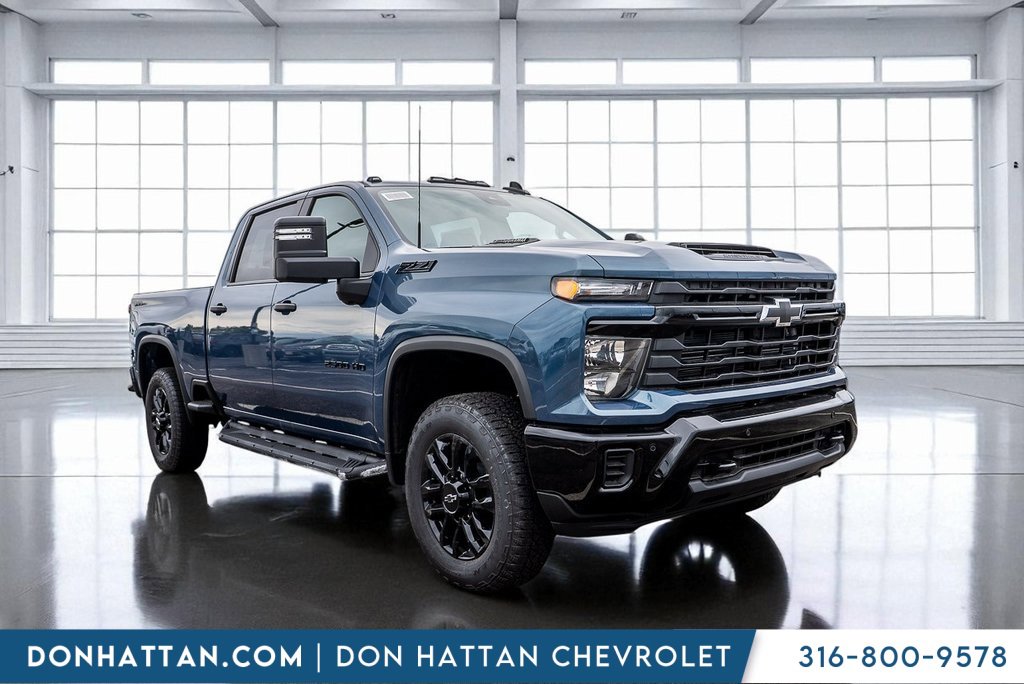 2025 Chevrolet Silverado 2500HD Custom photo 32