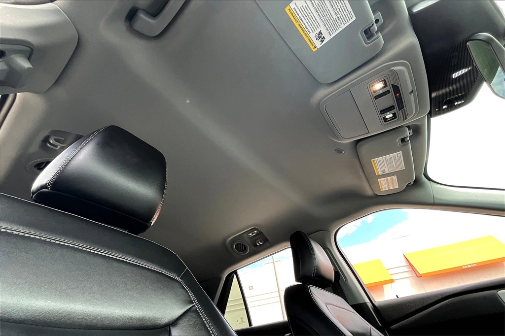 Used 2023 Silver Ford XLT image 22