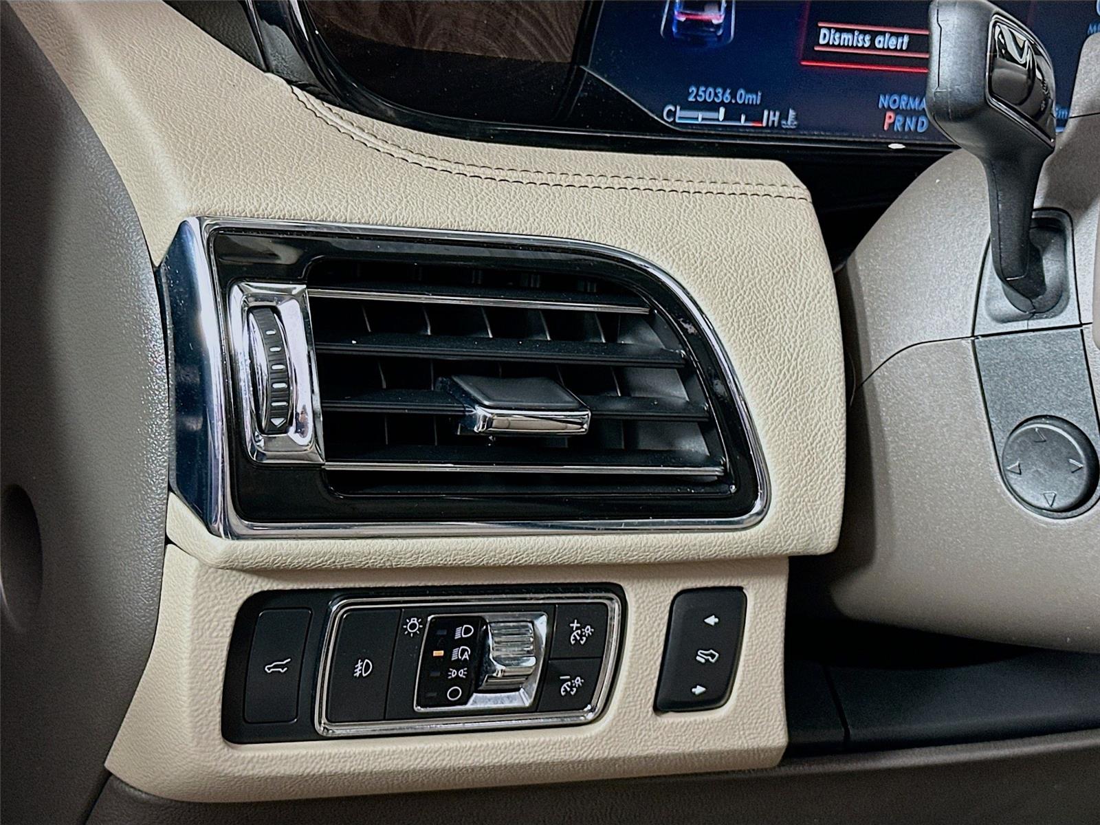 2022 Lincoln Navigator Reserve photo 10