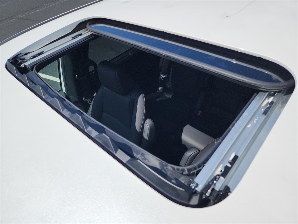 2026 Honda Odyssey photo 2