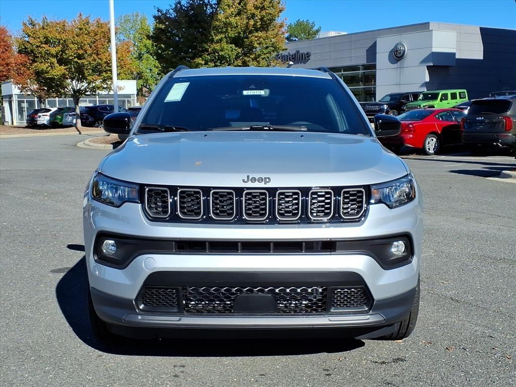 2026 Jeep Compass Latitude Altitude photo 2