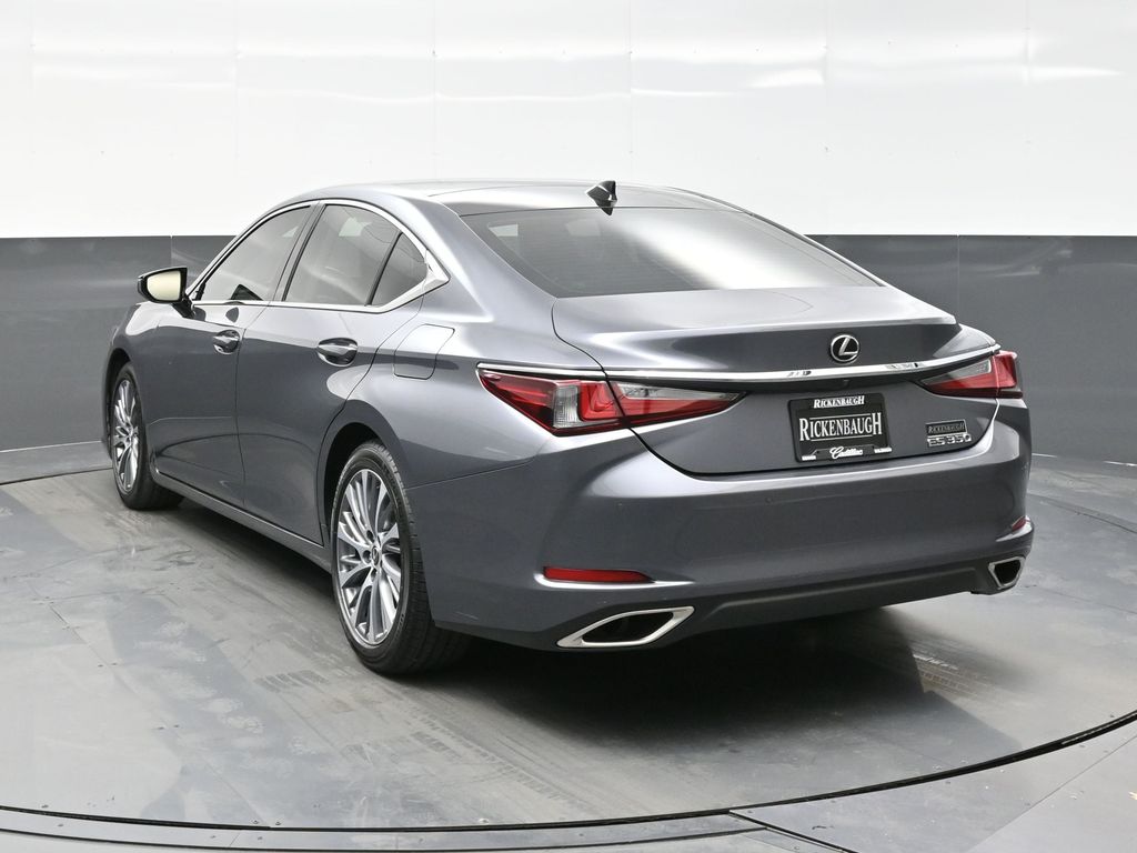 2019 Lexus ES 350 Base photo 4