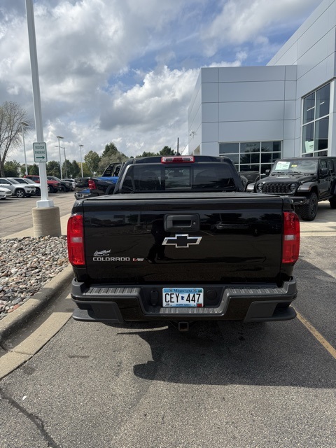 2019 Chevrolet Colorado Z71 photo 3