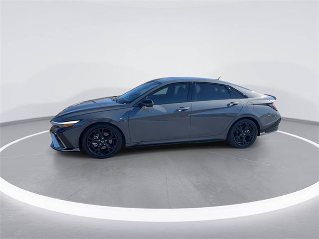 2025 Hyundai Elantra N Line photo 4