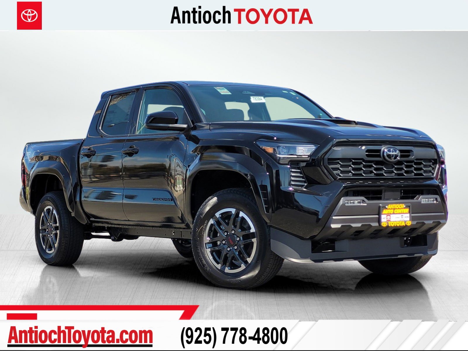 2025 Toyota Tacoma TRD Sport's photo