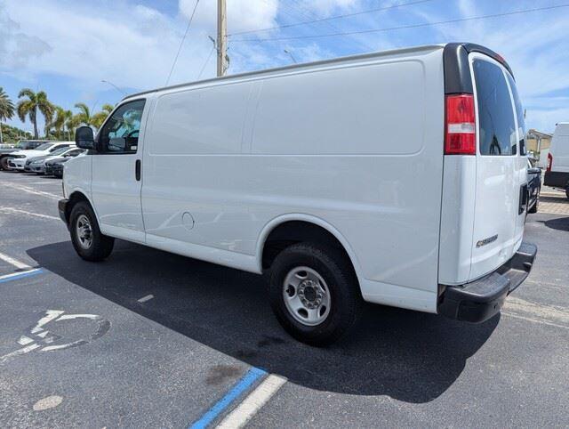 2019 Chevrolet Express Cargo Van 2500 photo 3