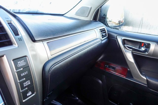 2012 Lexus GX 460 Base photo 24