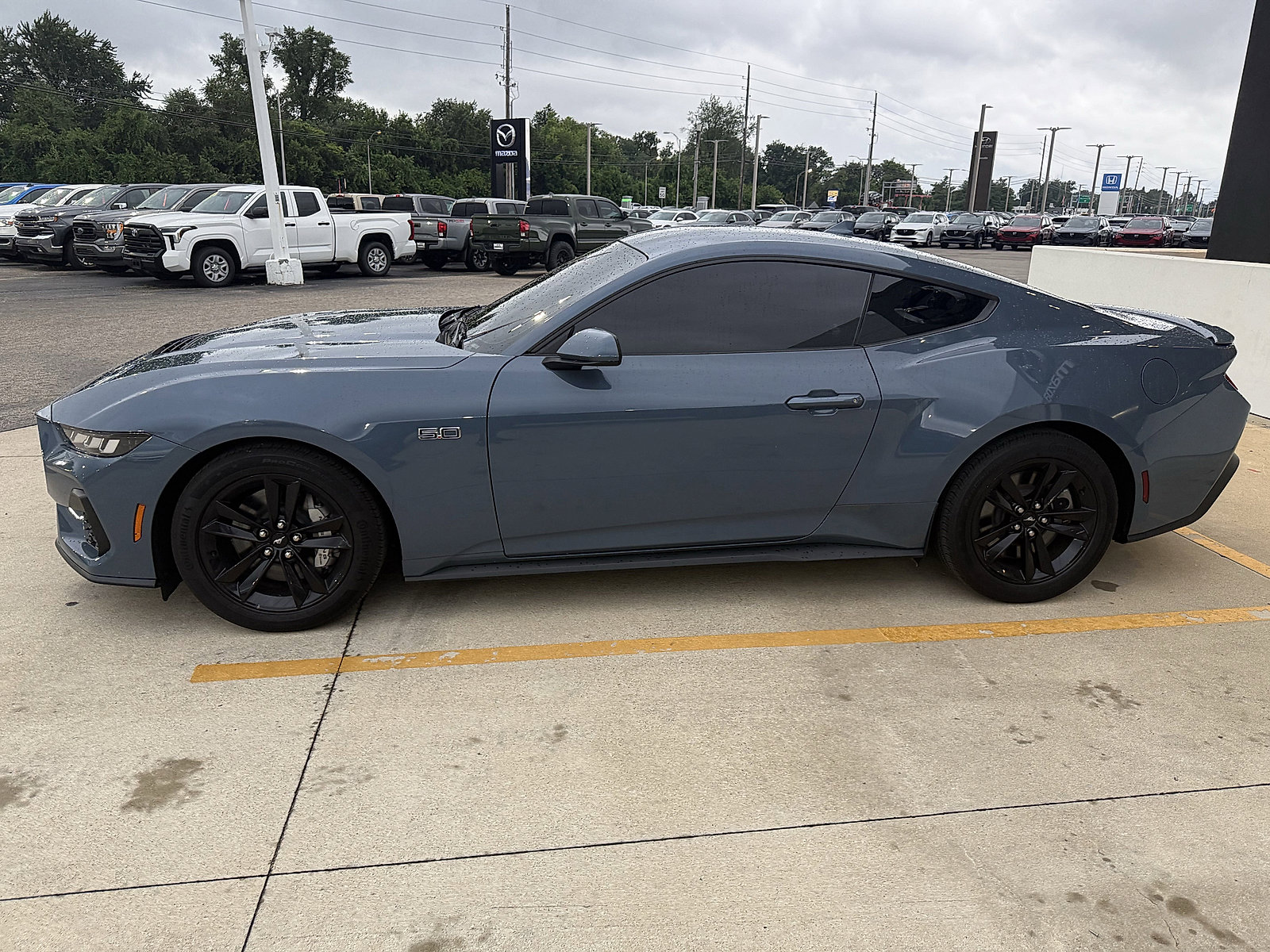 2024 Ford Mustang GT photo 3