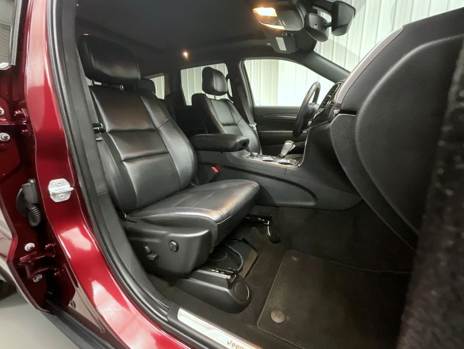 2022 Jeep Grand Cherokee Limited photo 13