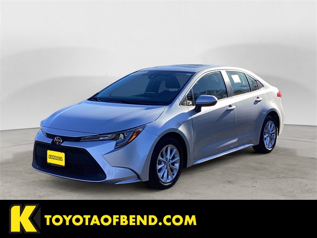 2022 Toyota Corolla LE's photo